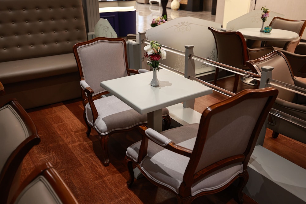 Nova Plaza Orion Hotel Rezervasyon