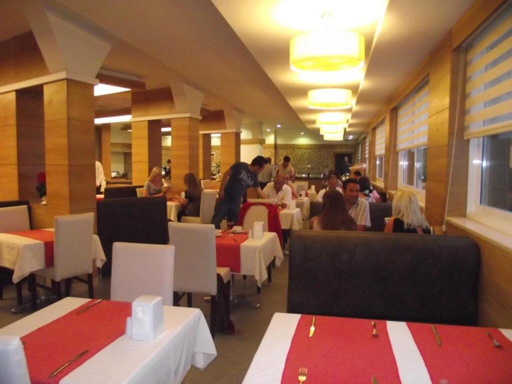 Point Beach Hotel Rezervasyon