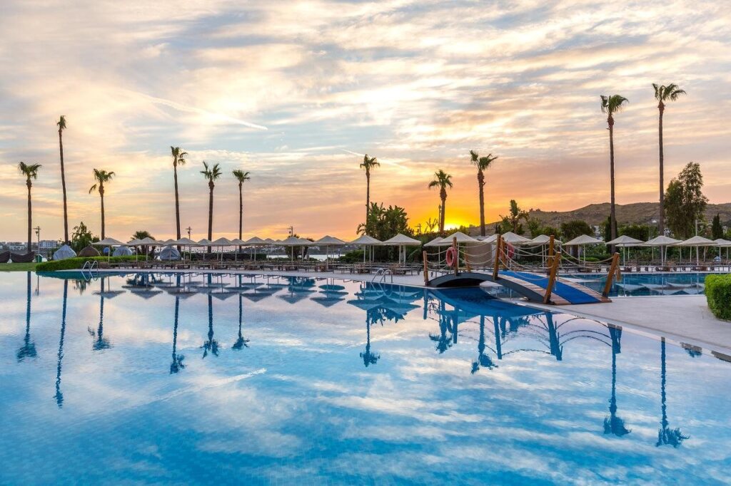 Kefaluka Resort Rezervasyon