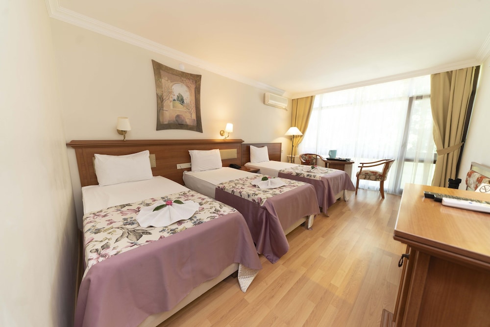 Troia Tusan Hotel Rezervasyon