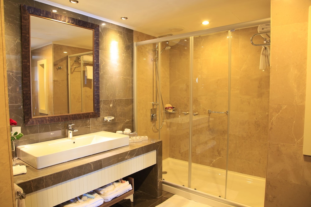 Kolin Hotel Rezervasyon