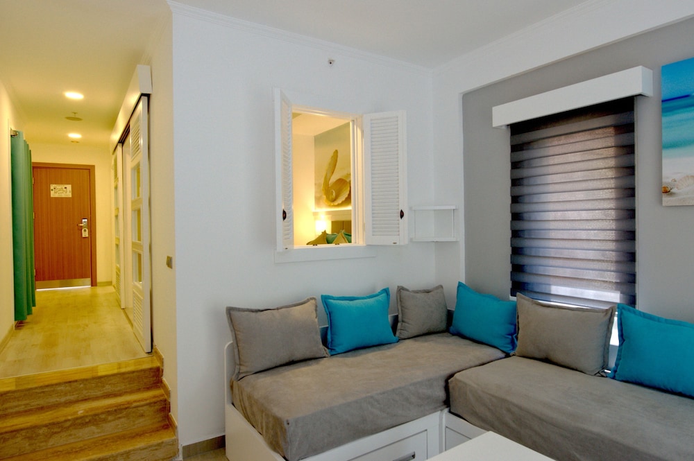 TUI BLUE Tropical Rezervasyon