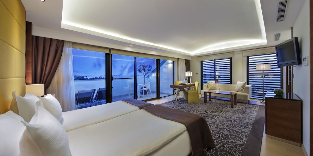 Tui Blue Side Rezervasyon
