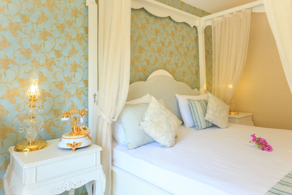 Flamingo Hotel Rezervasyon