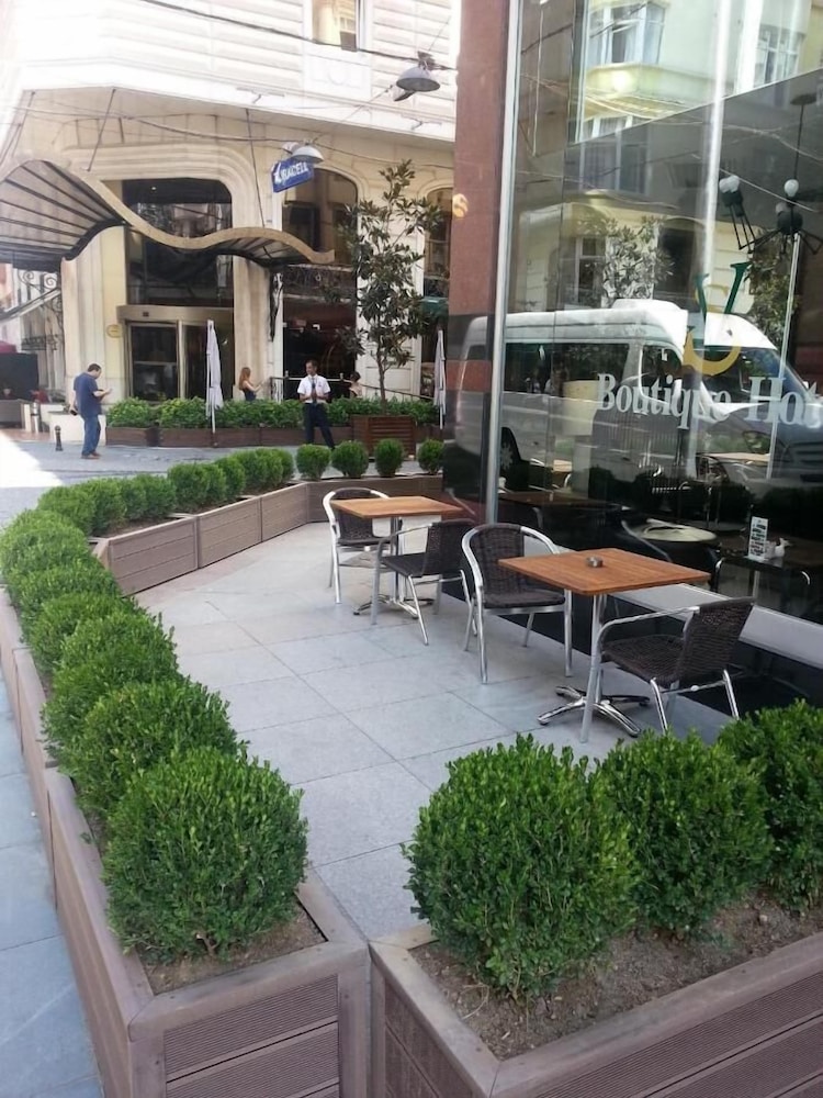 SV Business Hotel Istanbul - Taksim Rezervasyon