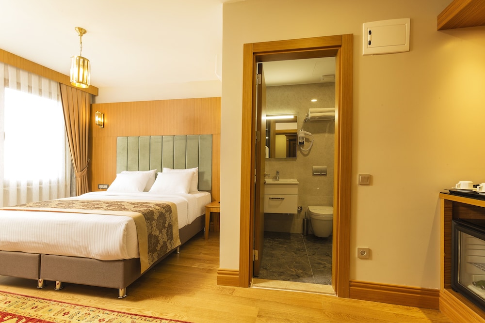 Acra Hotel Rezervasyon