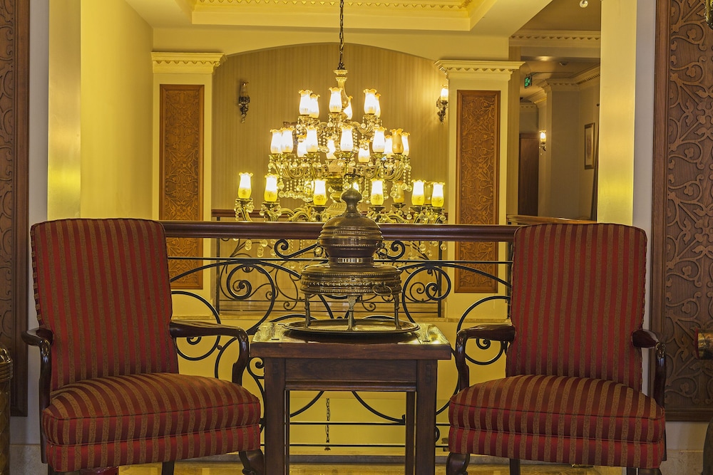 Acra Hotel Rezervasyon