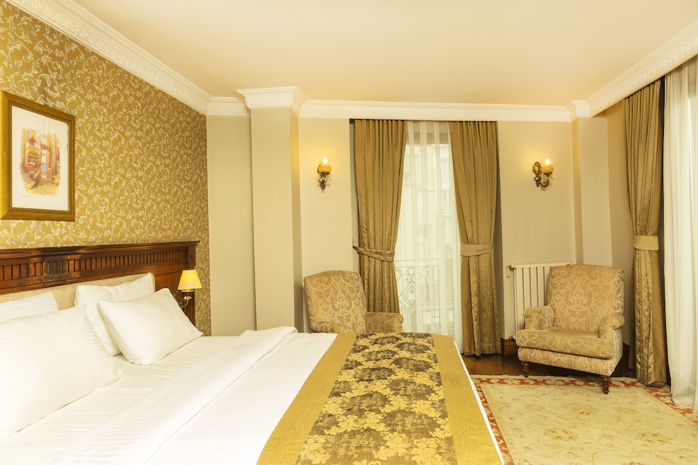 Acra Hotel Rezervasyon