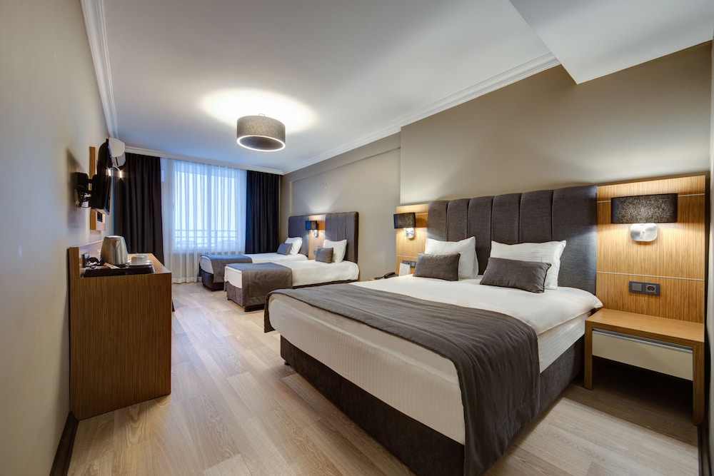 Sahil Marti Hotel Rezervasyon