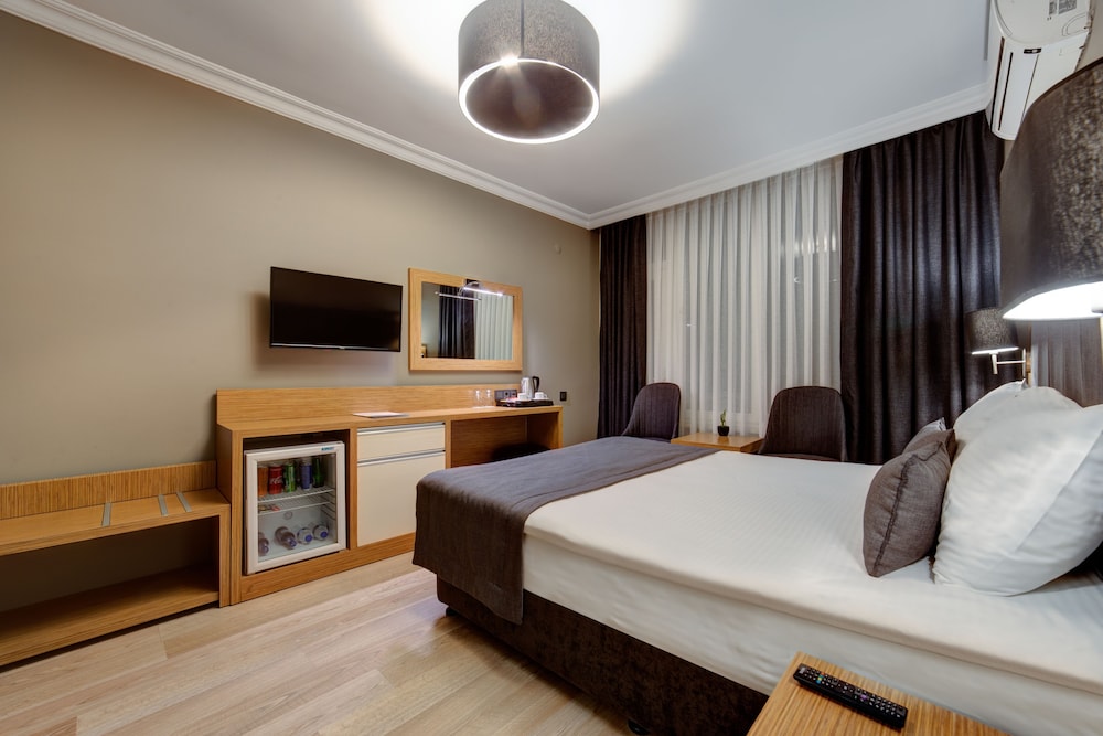 Sahil Marti Hotel Rezervasyon