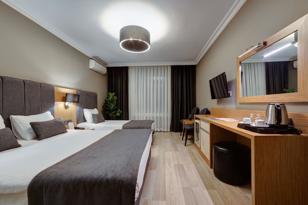 Sahil Marti Hotel Rezervasyon