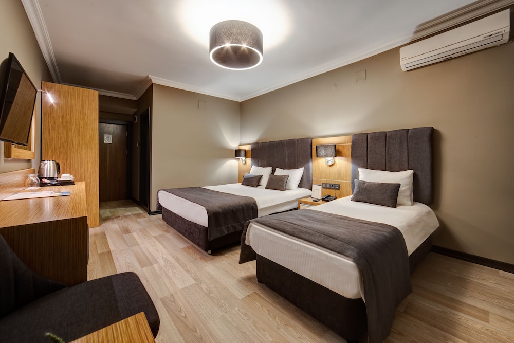 Sahil Marti Hotel Rezervasyon