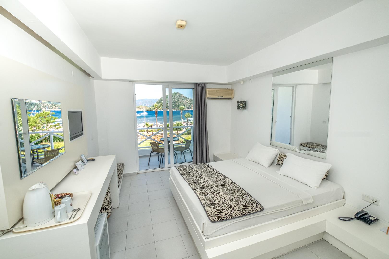 Casa Blanca Hotel Rezervasyon