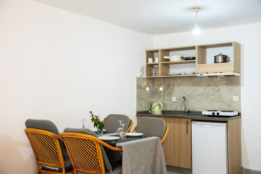 Grand Villa Sol Apartments Rezervasyon