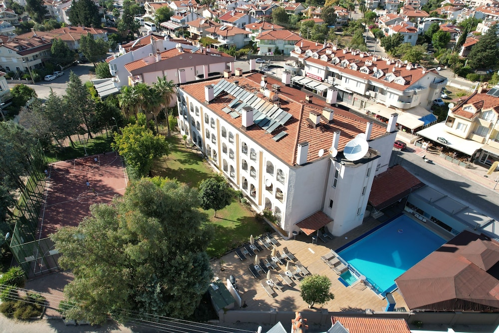 Grand Villa Sol Apartments Rezervasyon