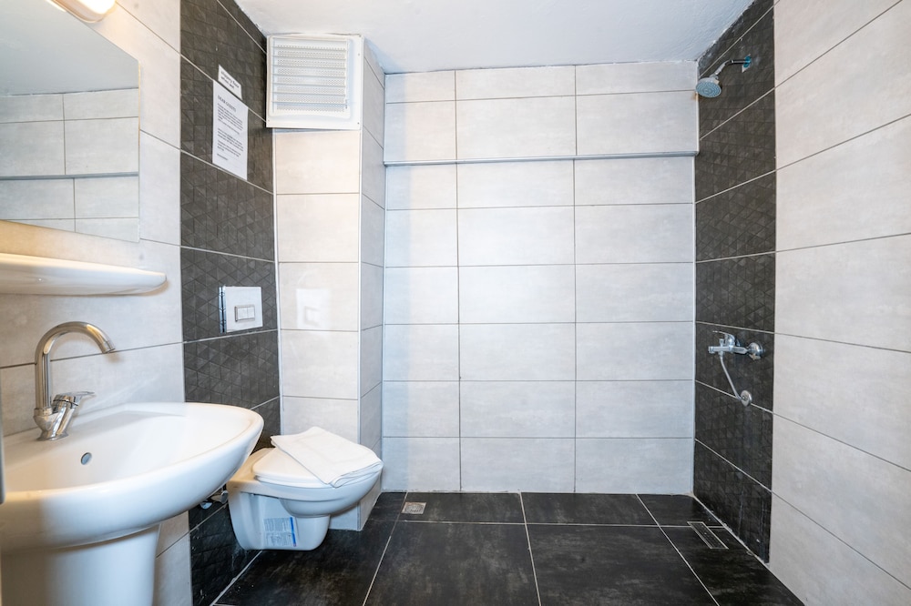 Grand Villa Sol Apartments Rezervasyon