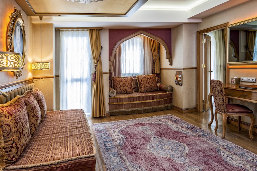 Hotel Sultania Rezervasyon