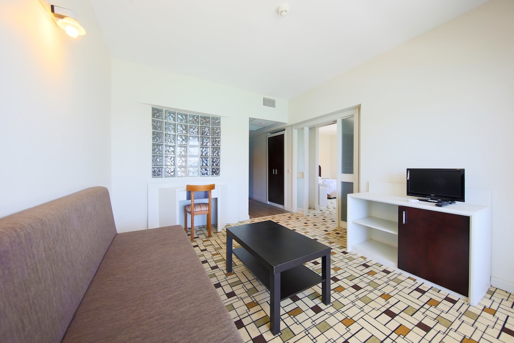 Sibyl Hotel Erythrai by Muup Rezervasyon