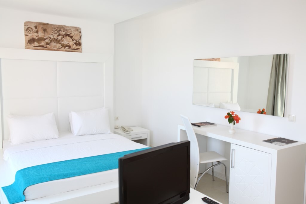 Costa Luvi Hotel Rezervasyon