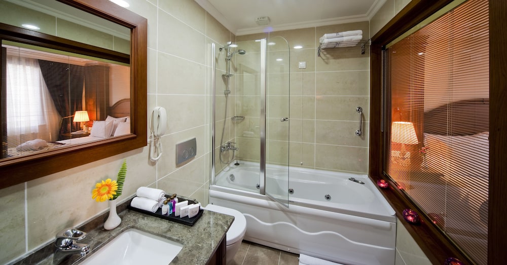 GLK PREMIER The Home Suites & Spa Rezervasyon