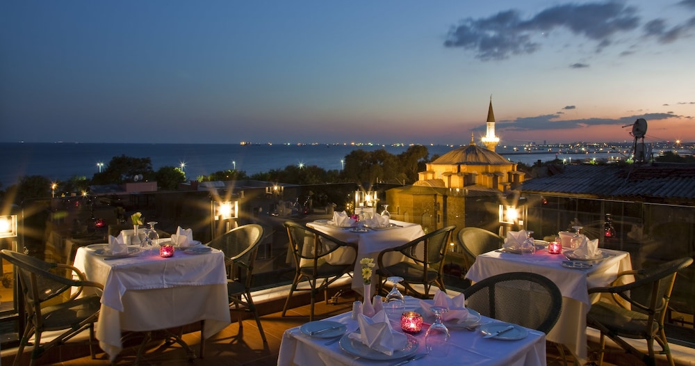 GLK PREMIER The Home Suites & Spa Rezervasyon