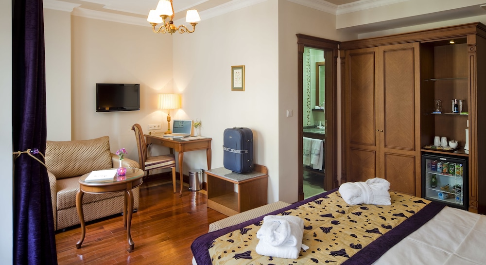 GLK PREMIER The Home Suites & Spa Rezervasyon