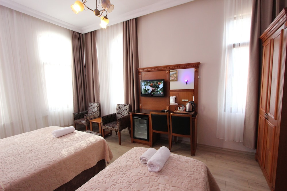 Hotel New House Rezervasyon