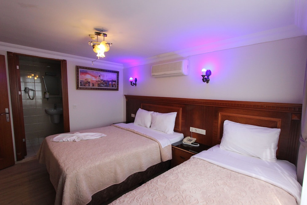 Hotel New House Rezervasyon