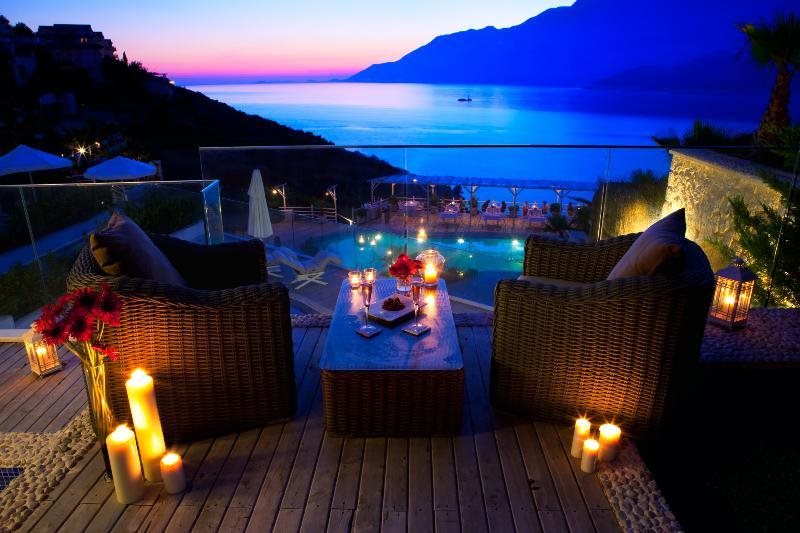 Peninsula Gardens Hotel & Beach Rezervasyon