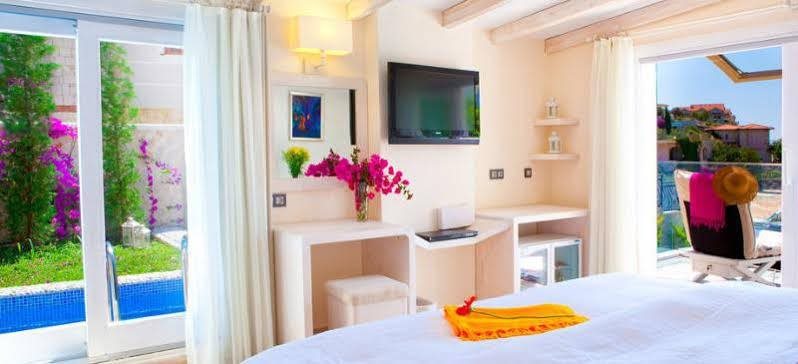 Peninsula Gardens Hotel & Beach Rezervasyon