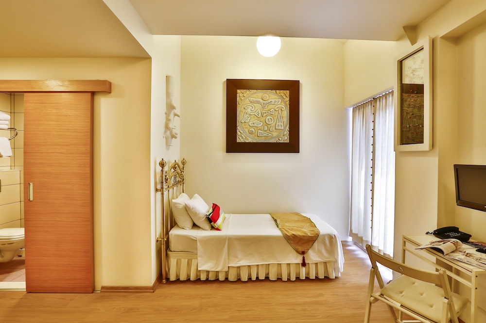 Han Hotel Rezervasyon