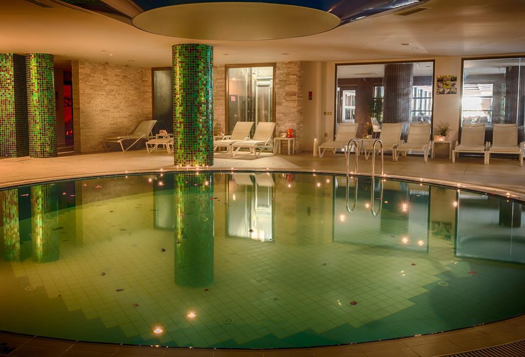 Golden Rock Beach Hotel Rezervasyon