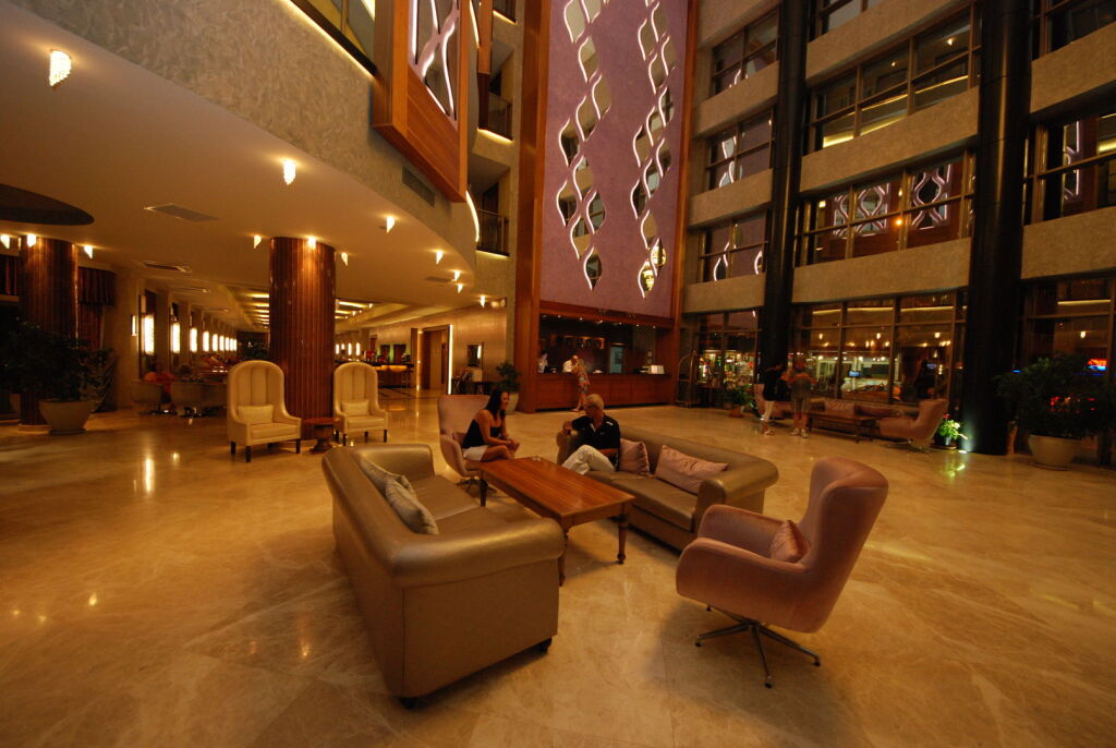 Golden Rock Beach Hotel Rezervasyon