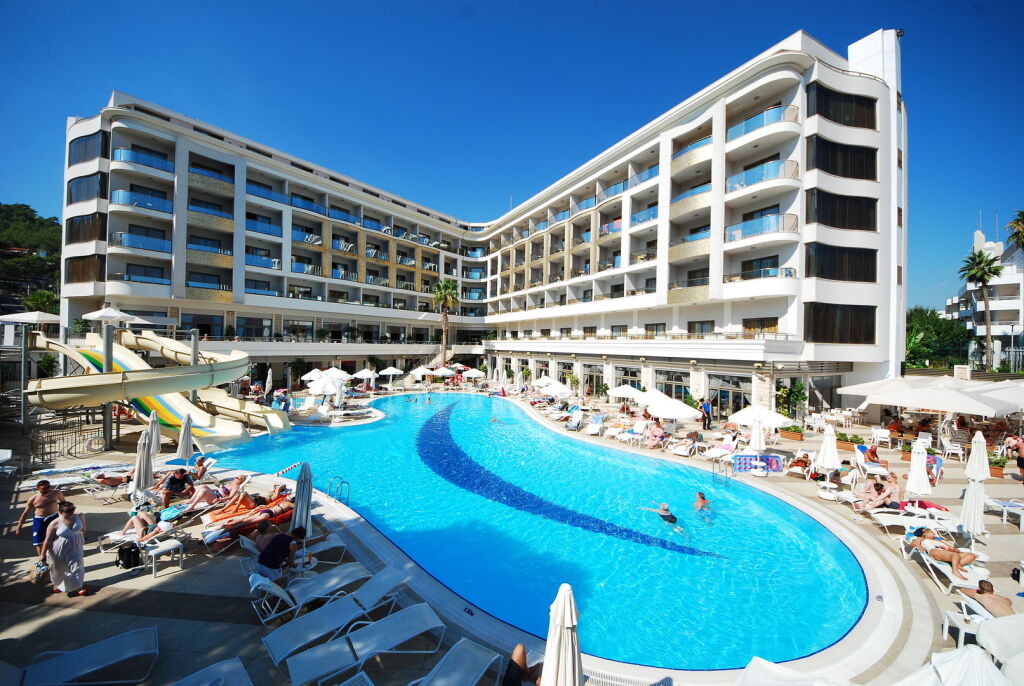 Golden Rock Beach Hotel Rezervasyon