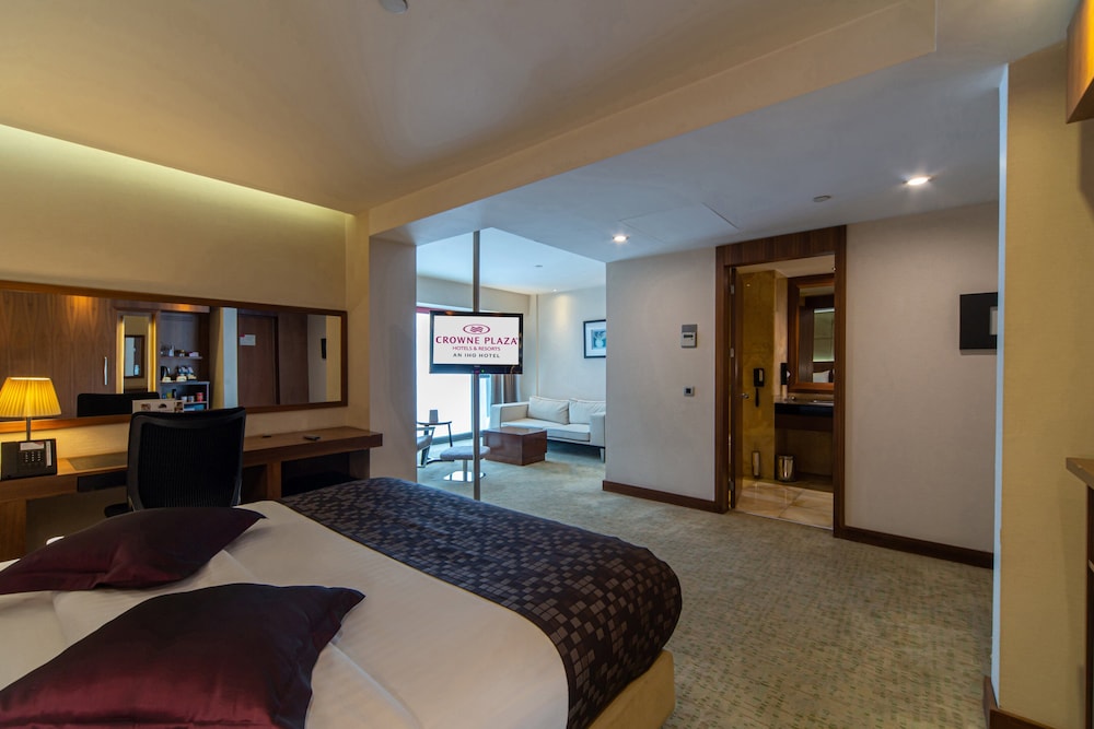 Crowne Plaza Harbiye Rezervasyon