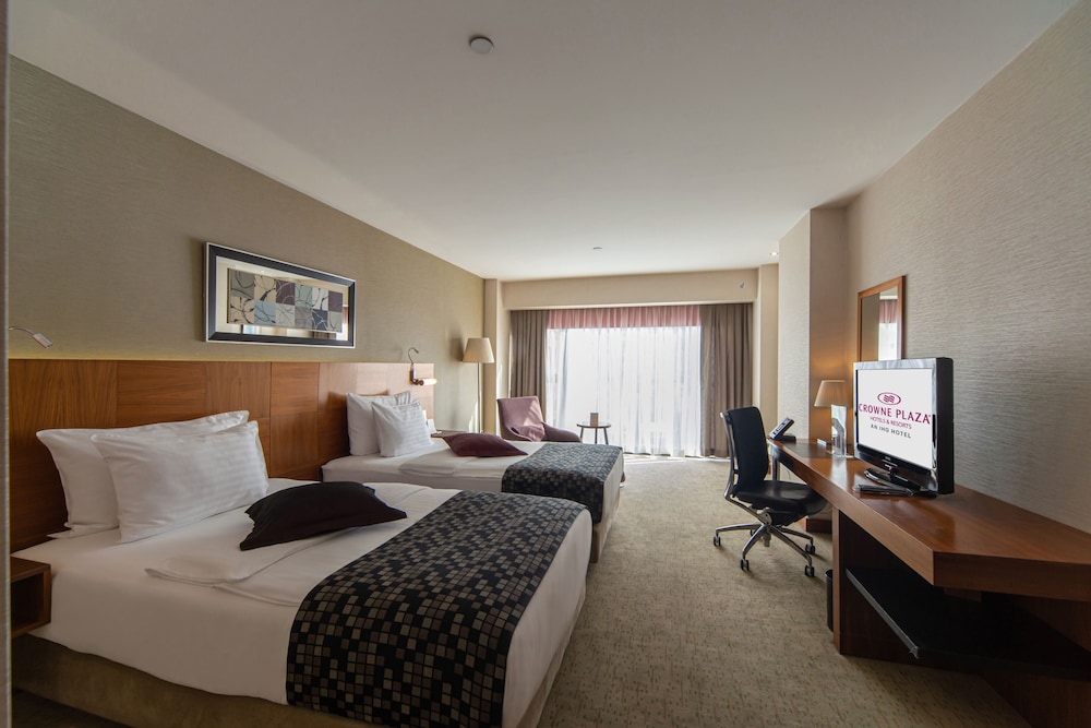Crowne Plaza Harbiye Rezervasyon