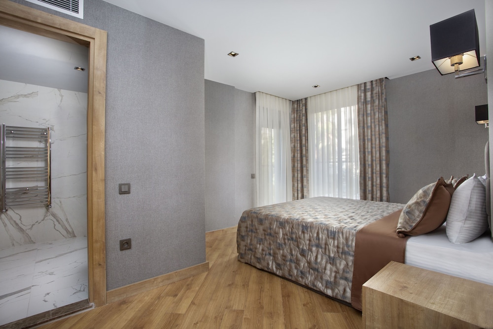 La Boutique Hotel & Suites Rezervasyon