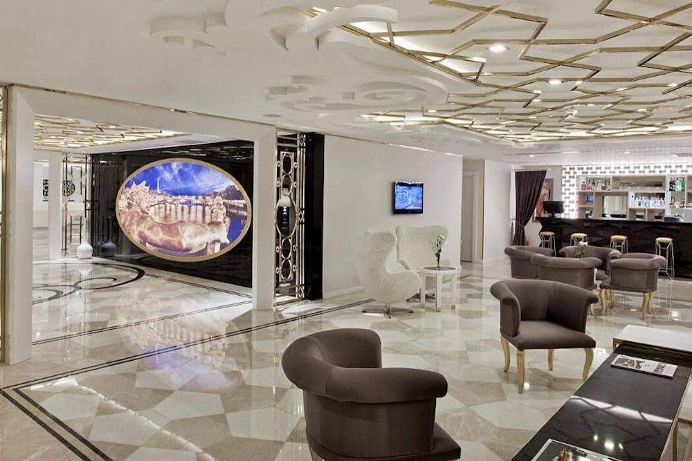 La Boutique Hotel & Suites Rezervasyon