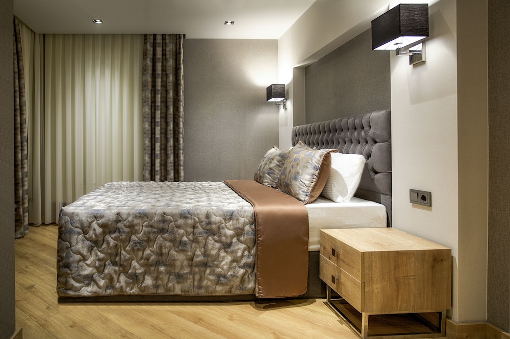 La Boutique Hotel & Suites Rezervasyon