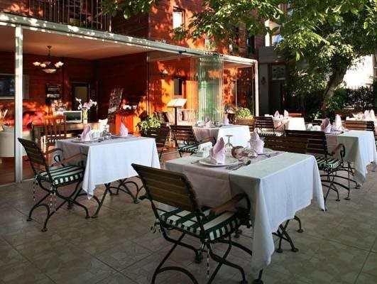 Rose Garden Suites Rezervasyon