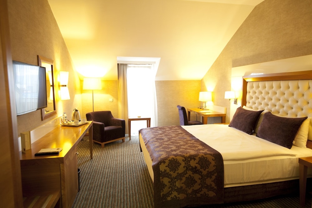 Tuğcu Hotel Select Rezervasyon