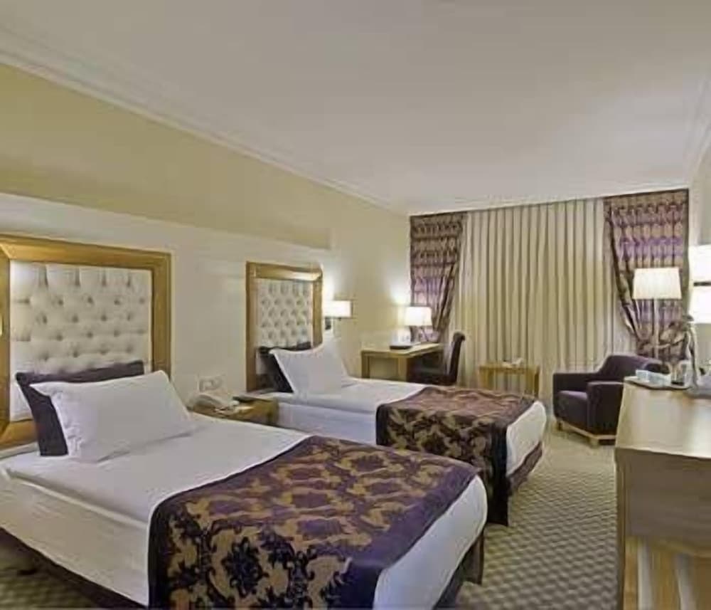 Tuğcu Hotel Select Rezervasyon