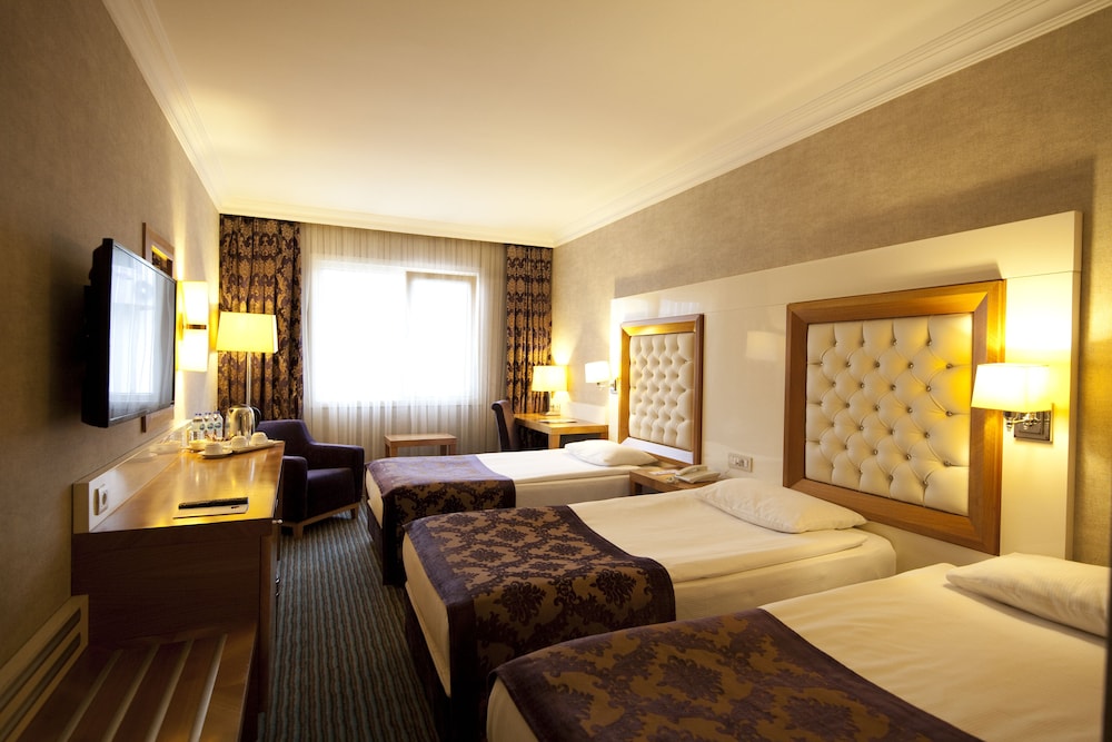 Tuğcu Hotel Select Rezervasyon