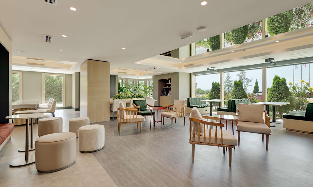 DoubleTree by Hilton Hotel Van Rezervasyon