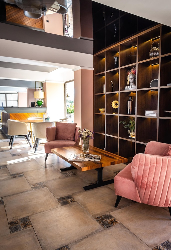 Espina Hotel Rezervasyon