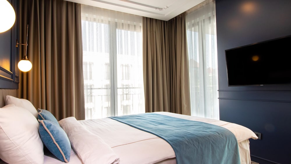 Espina Hotel Rezervasyon