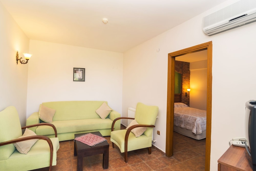 Natur-Med Rezervasyon