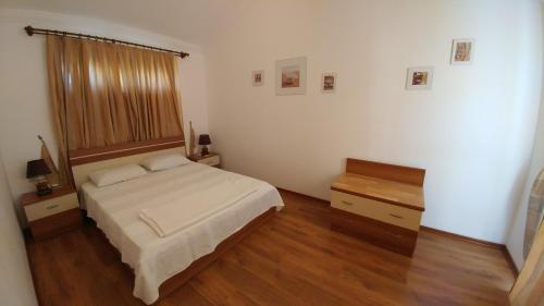 Oasis Holiday Residence & Villas Rezervasyon