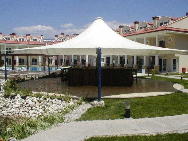 Oasis Holiday Residence & Villas Rezervasyon