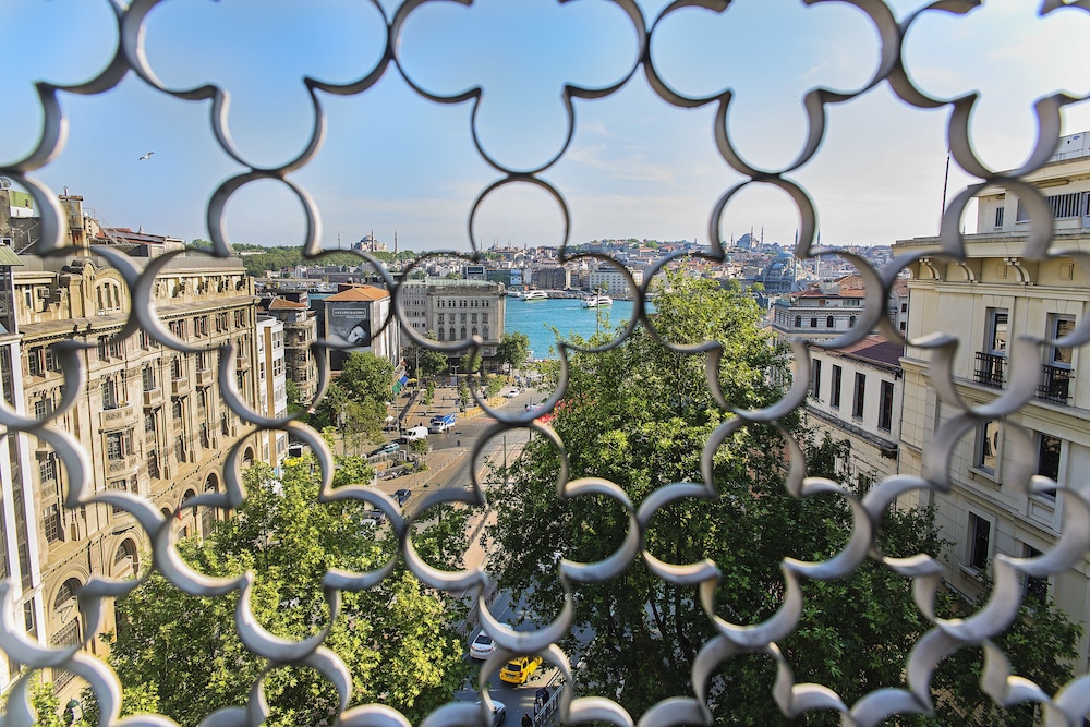 Khai Hotel Karaköy Rezervasyon